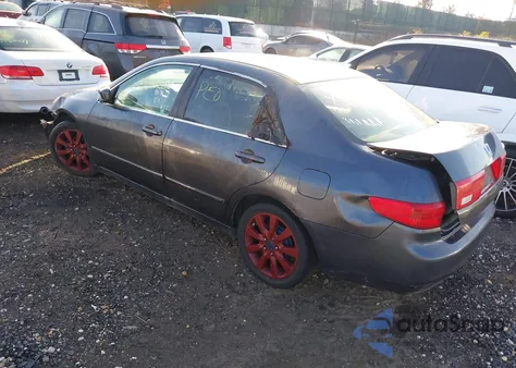 2005 Honda Accord 2.4 Lx z USA, uszkodzony, nr VIN 1HGCM56495A148773